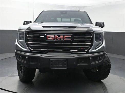 Used 2023 GMC Sierra 1500 AT4X image 6