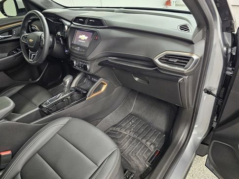 Used 2023 Chevrolet TrailBlazer ACTIV FWD image 12