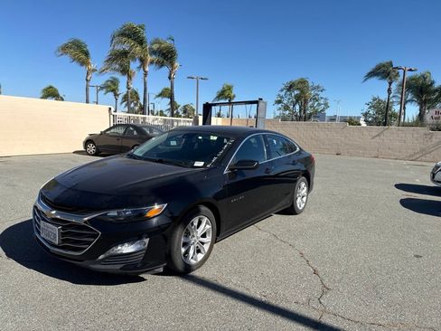 Used 2023 Chevrolet Malibu LT FWD image 4