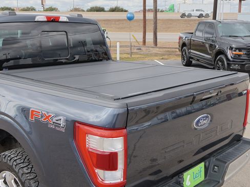 Used 2021 Ford F150 Lariat w/ Equipment Group 502A High image 16