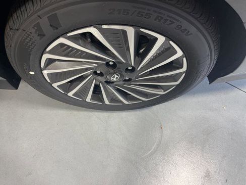 New 2025 Hyundai Sonata SEL image 31