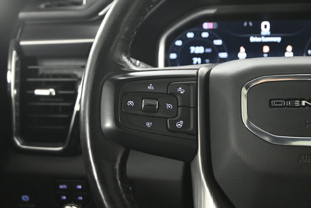 Used 2024 GMC Sierra 3500 Denali Ultimate AWD/4WD image 32