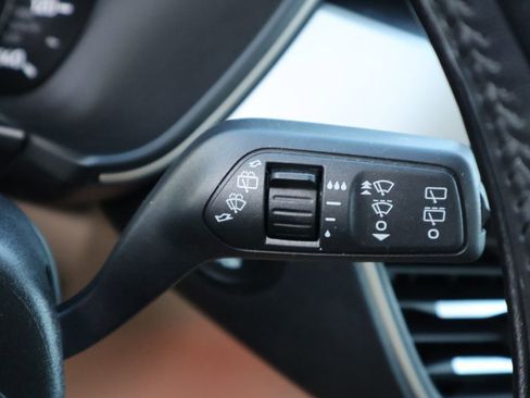 Used 2021 Ford Escape SEL image 39