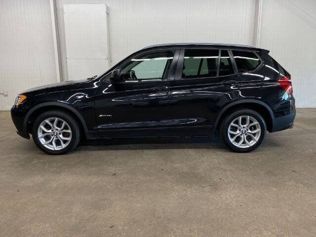 Used 2013 BMW X3 xDrive28i AWD/4WD image 2