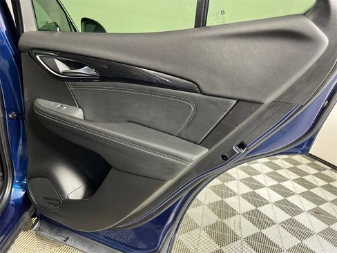 Used 2023 Buick Envision Essence image 16