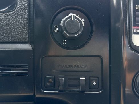 Used 2014 Ford F150 FX4 w/ FX Appearance Package AWD/4WD image 32