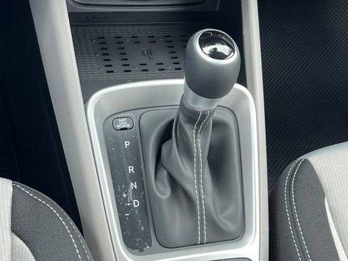 New 2026 Hyundai Venue SEL FWD image 20