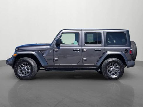 Used 2024 Jeep Wrangler Sport S AWD/4WD image 3