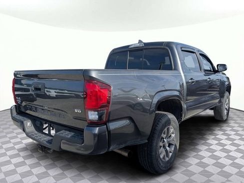 Used 2019 Toyota Tacoma SR w/ SR Convenience Package image 3
