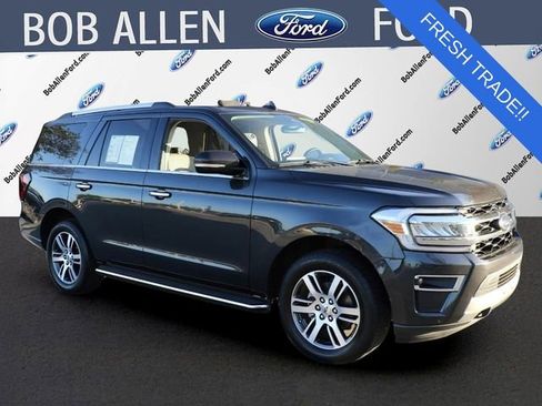 Used 2022 Ford Expedition Limited AWD/4WD image 1