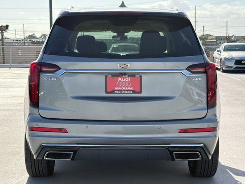 Used 2023 Cadillac XT6 Premium Luxury image 10