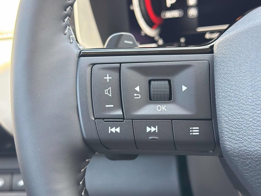 New 2026 Nissan Pathfinder SL AWD/4WD image 27