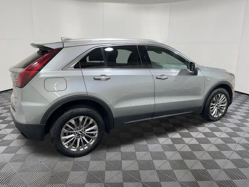 Used 2025 Cadillac XT4 Premium Luxury AWD/4WD image 8