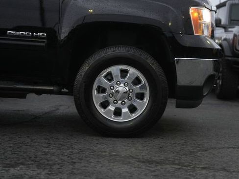 Used 2014 GMC Sierra 2500 SLE w/ SLE Preferred Package image 4