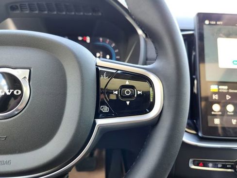 New 2025 Volvo XC90 B5 Core w/ Climate Package image 19