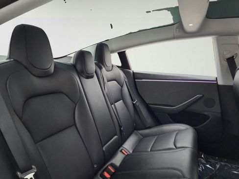 Used 2025 Tesla Model 3 Long Range RWD image 25