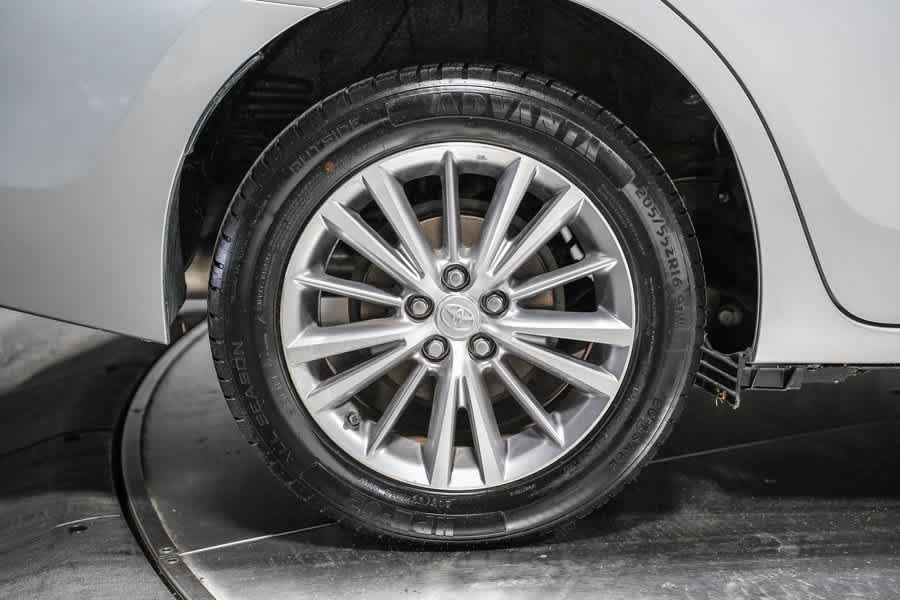 Used 2014 Toyota Corolla LE w/ Protection Package FWD image 6