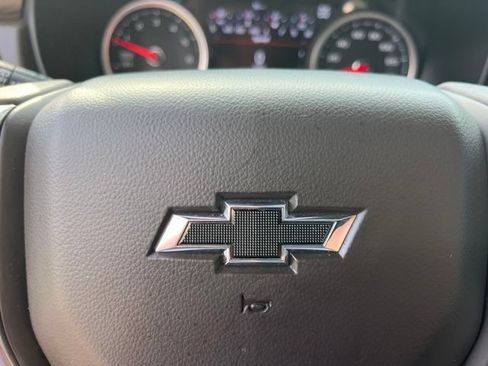 Used 2021 Chevrolet Tahoe Z71 w/ Z71 Off-Road Package AWD/4WD image 37