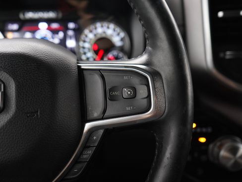 Used 2020 RAM 1500 Laramie AWD/4WD image 24