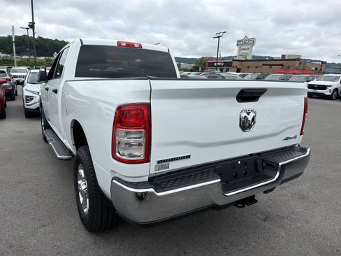 Used 2024 RAM 2500 Big Horn AWD/4WD image 9