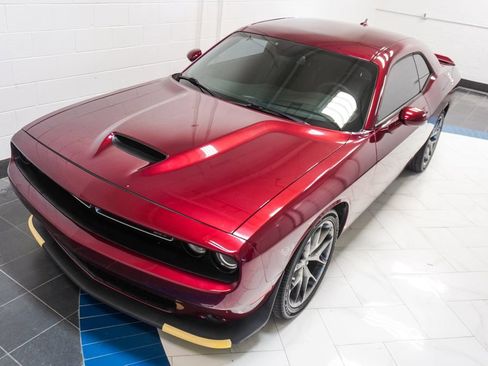 Used 2019 Dodge Challenger GT w/ Plus Package RWD image 30