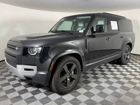 Used 2025 Land Rover Defender 130 S AWD/4WD image 2