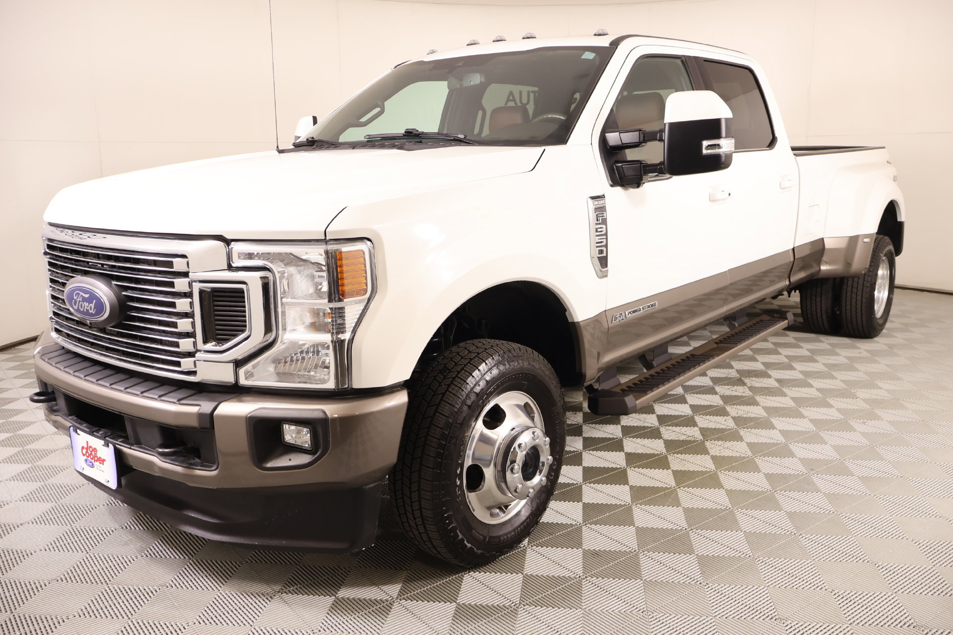 Used 2021 Ford F350 King Ranch AWD/4WD image 11