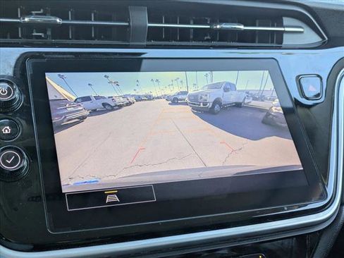 Used 2022 Chevrolet Bolt EUV LT w/ Convenience Package image 14