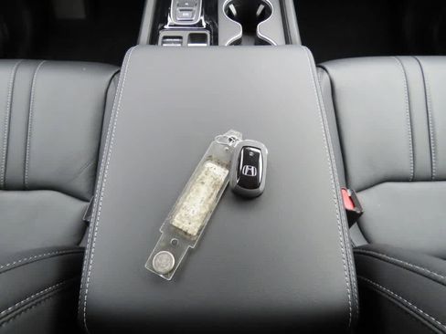 New 2026 Honda Pilot Touring image 30