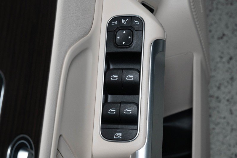 New 2026 Mercedes-Benz GLB 250 4MATIC image 25