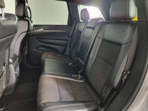 Used 2020 Jeep Grand Cherokee Altitude AWD/4WD image 13