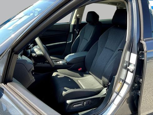 Used 2025 Honda Accord SE image 8
