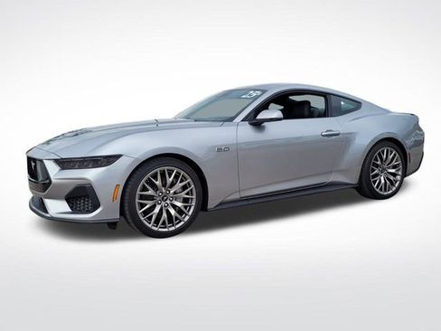 Certified 2025 Ford Mustang GT Premium image 5