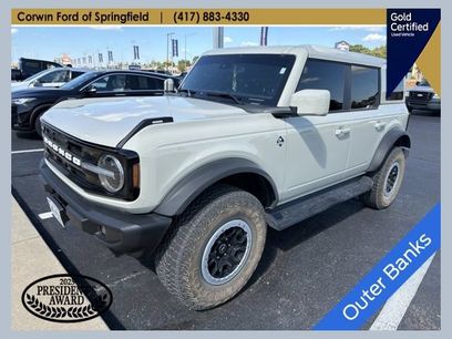 Certified 2025 Ford Bronco Outer Banks w/ Sasquatch Package