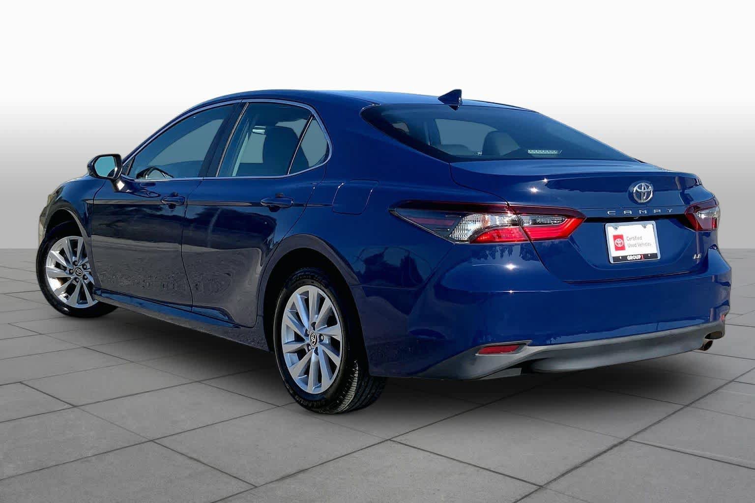 Used 2023 Toyota Camry LE FWD image 12