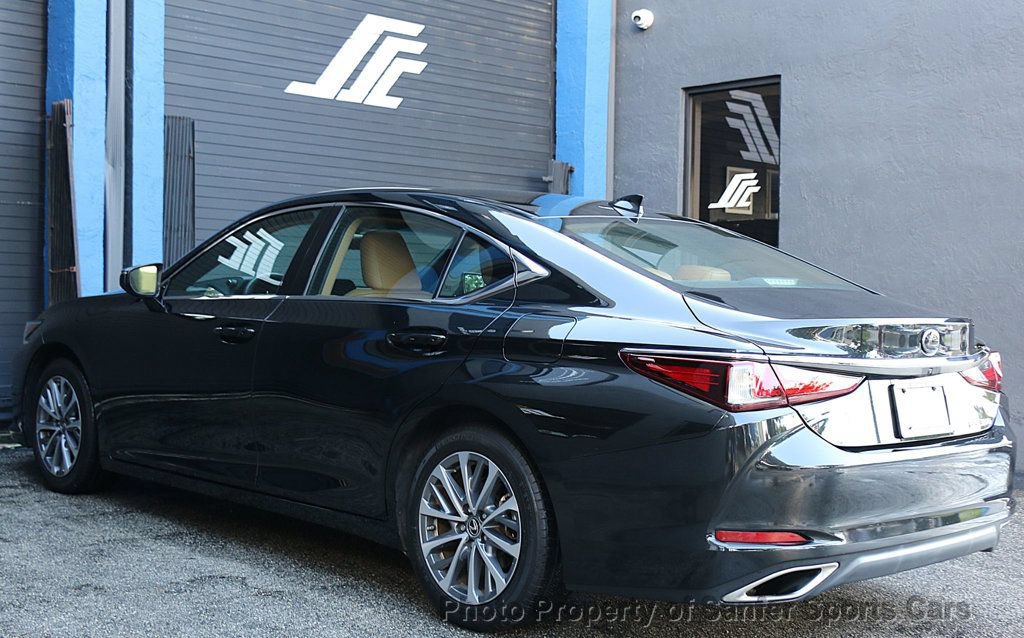 Used 2023 Lexus ES 350 w/ Accessory Package (Z2) FWD image 5