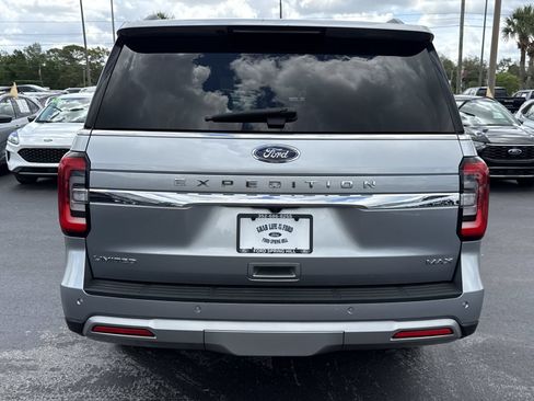 Certified 2024 Ford Expedition Max Limited RWD image 6