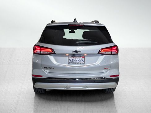 Used 2022 Chevrolet Equinox RS FWD image 6