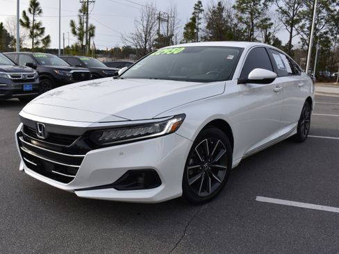 Certified 2021 Honda Accord EX-L image 5