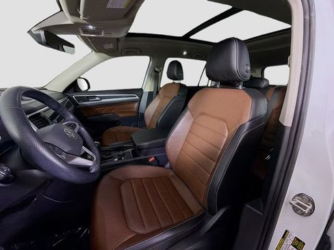 Used 2023 Volkswagen Atlas SEL Premium AWD/4WD image 11
