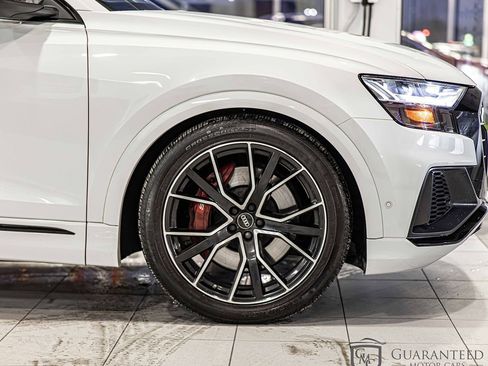 Used 2023 Audi SQ8 Premium Plus w/ Executive Package image 11