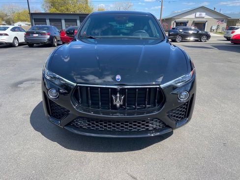 Used 2021 Maserati Levante GranSport image 3