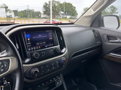 Used 2020 GMC Canyon Denali AWD/4WD image 25
