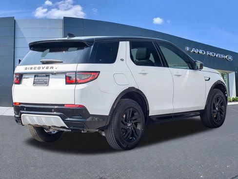 New 2026 Land Rover Discovery Sport Landmark AWD/4WD image 4