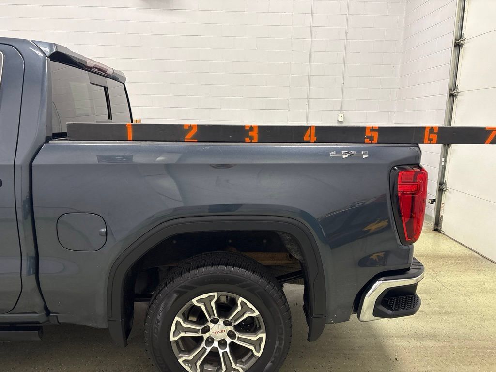 Used 2019 GMC Sierra 1500 SLE w/ Preferred Package AWD/4WD image 13
