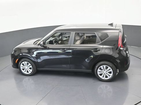 Used 2023 Kia Soul LX FWD image 36