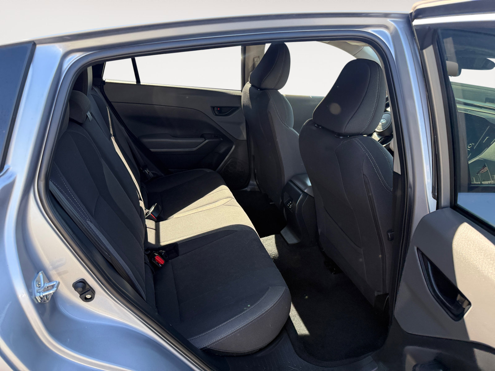 Used 2025 Subaru Crosstrek 2.5i Premium AWD/4WD image 18