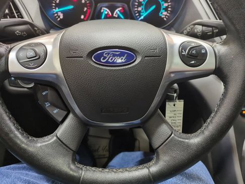 Used 2015 Ford Escape SE w/ Equipment Group 201A FWD image 22