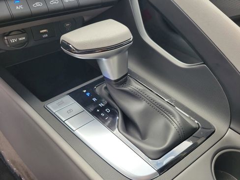 New 2026 Hyundai Elantra SE image 7