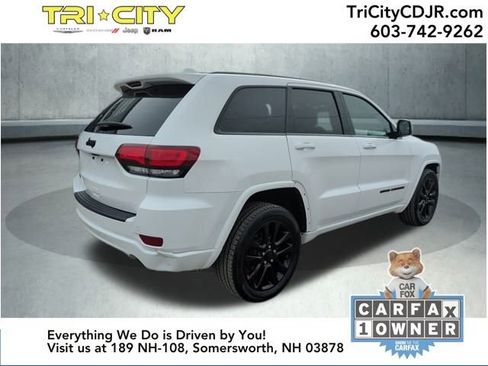 Used 2019 Jeep Grand Cherokee Altitude image 5